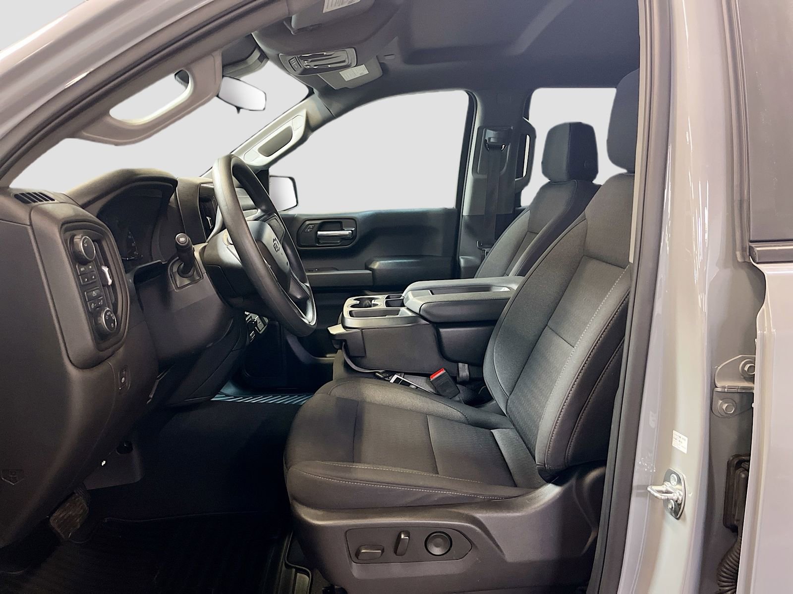 Used 2025 Chevrolet Silverado 1500 Custom Trail Boss image 19