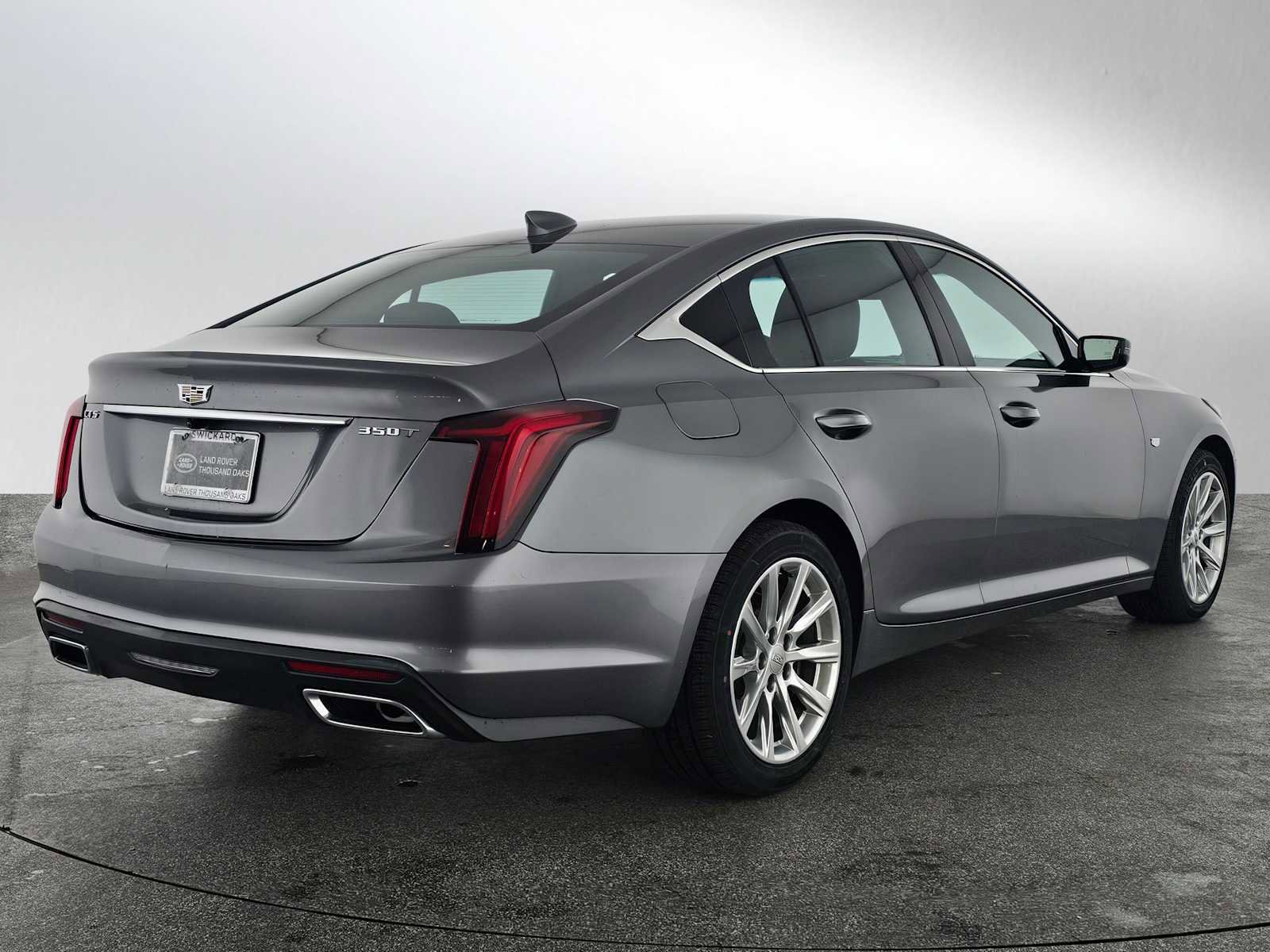 Used 2020 Cadillac CT5 Luxury w/ Cold Weather Package image 3