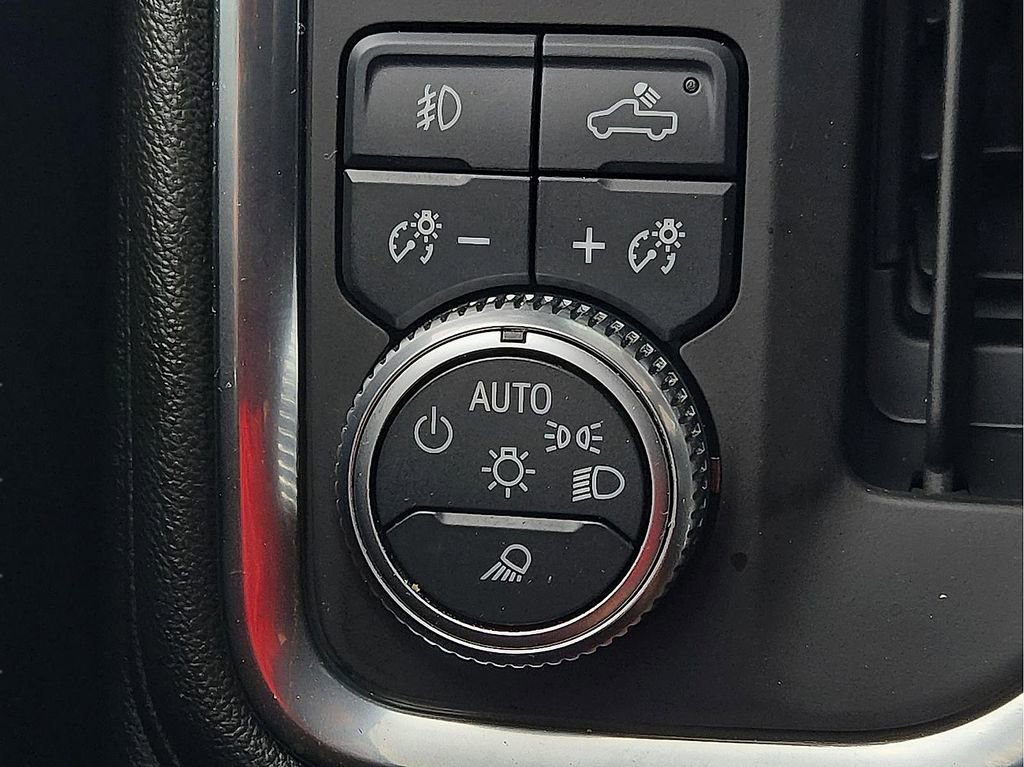Used 2021 GMC Sierra 1500 SLT w/ SLT Premium Plus Package AWD/4WD image 16