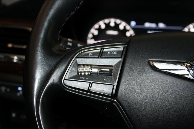 Used 2019 Genesis G90 3.3T Premium image 26