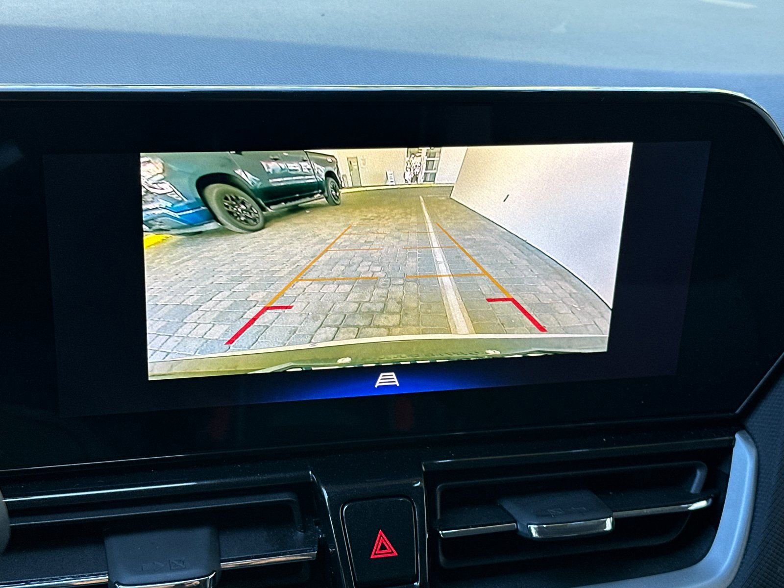 Used 2024 Chevrolet TrailBlazer LT w/ LT Cold Weather Package image 21