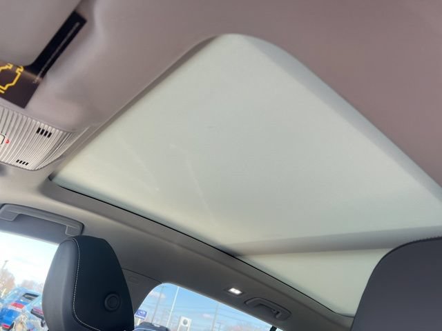 New 2026 Volkswagen Tiguan SE AWD/4WD image 14