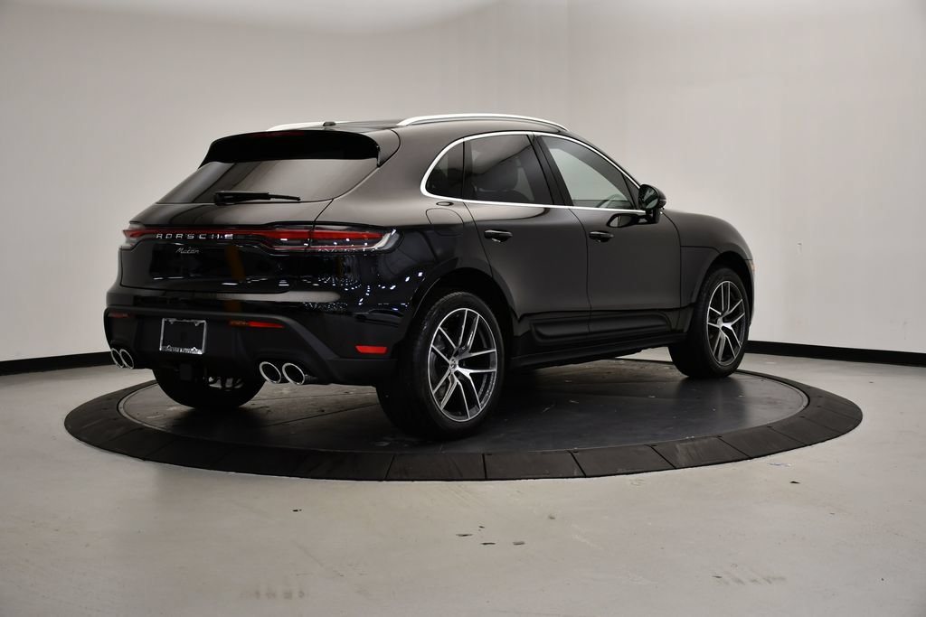 Certified 2026 Porsche Macan Turbo AWD/4WD image 7