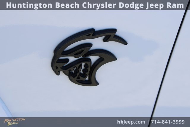 Used 2022 Dodge Charger SRT Hellcat w/ SRT Black Package image 9