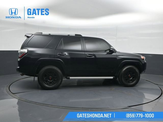 Used 2024 Toyota 4Runner SR5 Premium w/ Moonroof Package AWD/4WD image 3