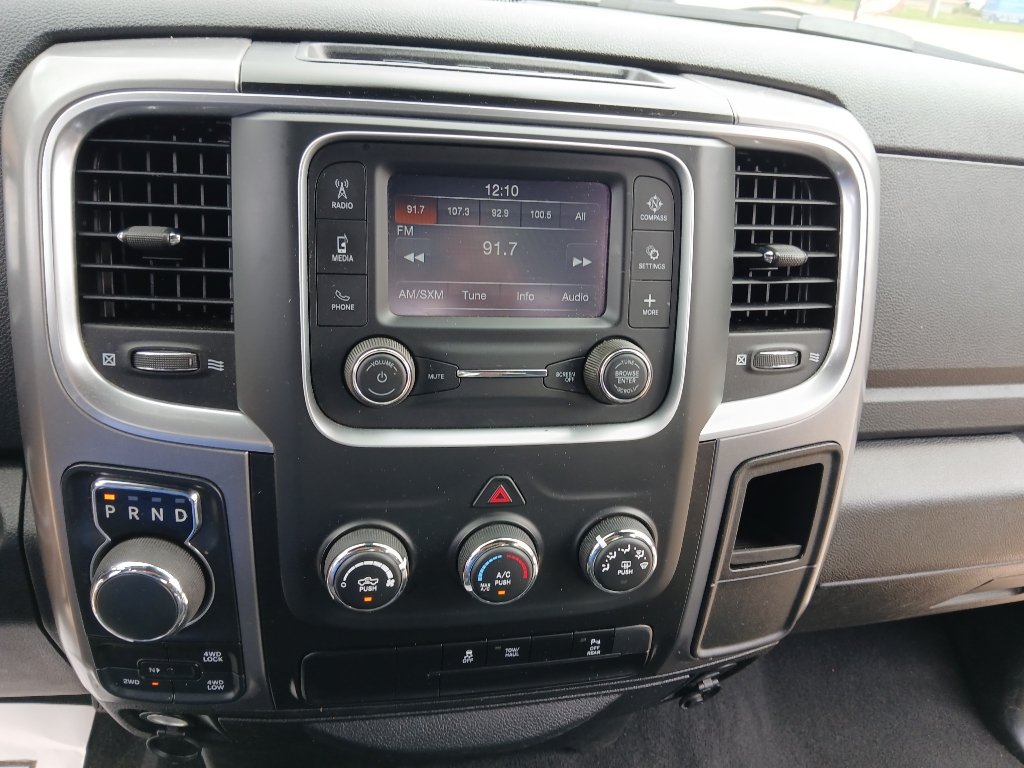 Used 2024 RAM 1500 Warlock AWD/4WD image 12