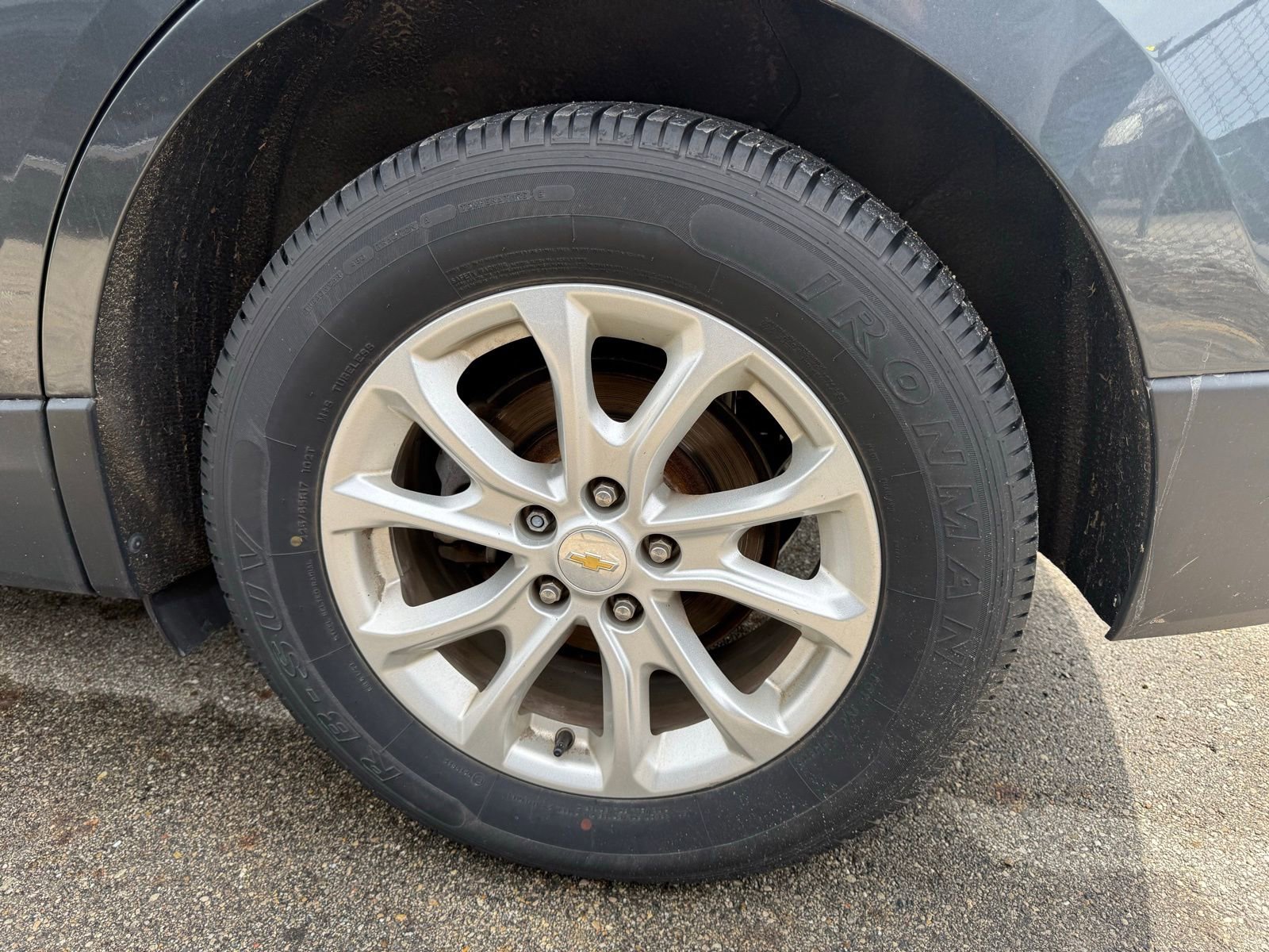 Used 2020 Chevrolet Equinox LT image 9