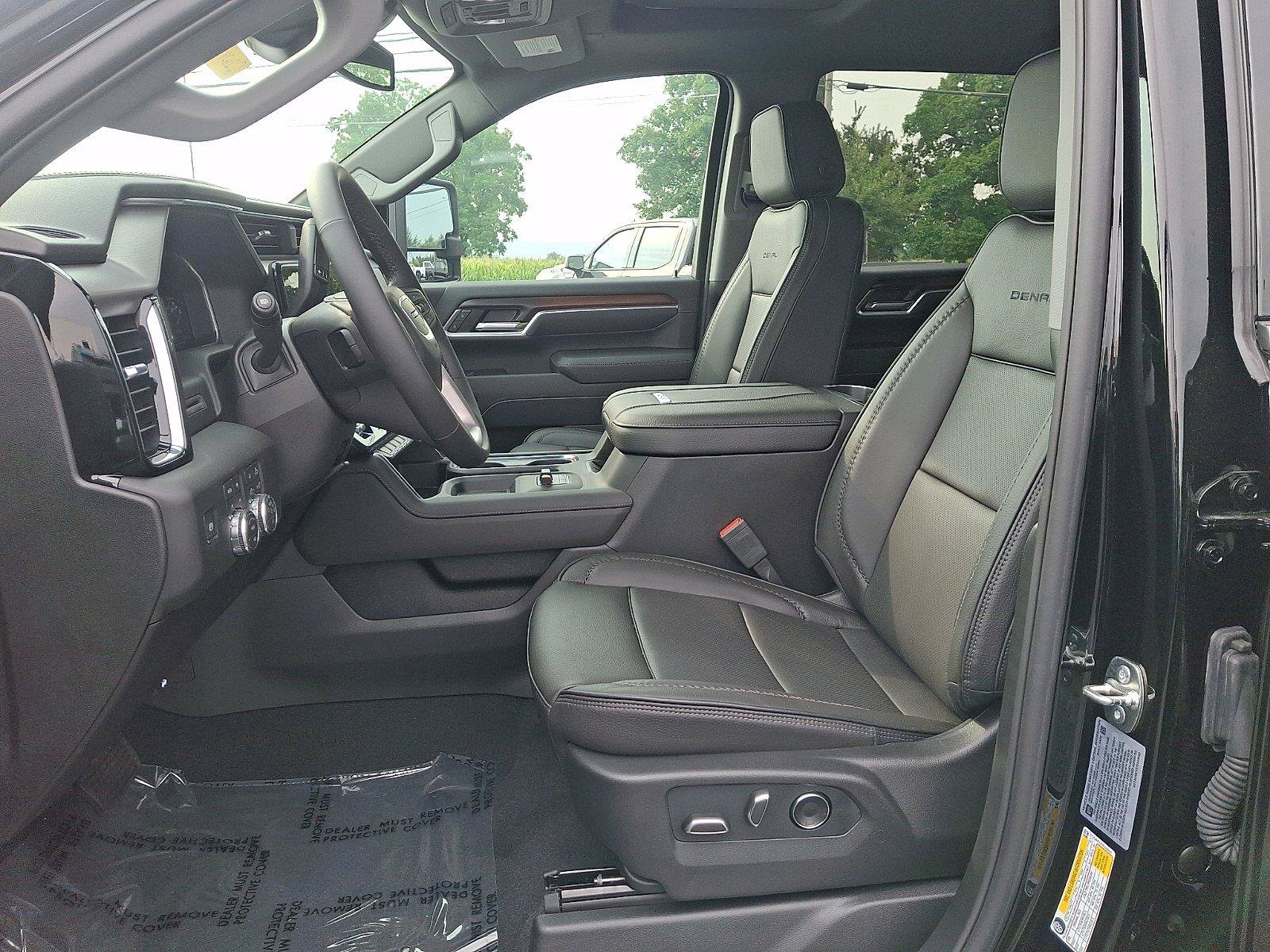 New 2026 GMC Sierra 2500 Denali AWD/4WD image 6
