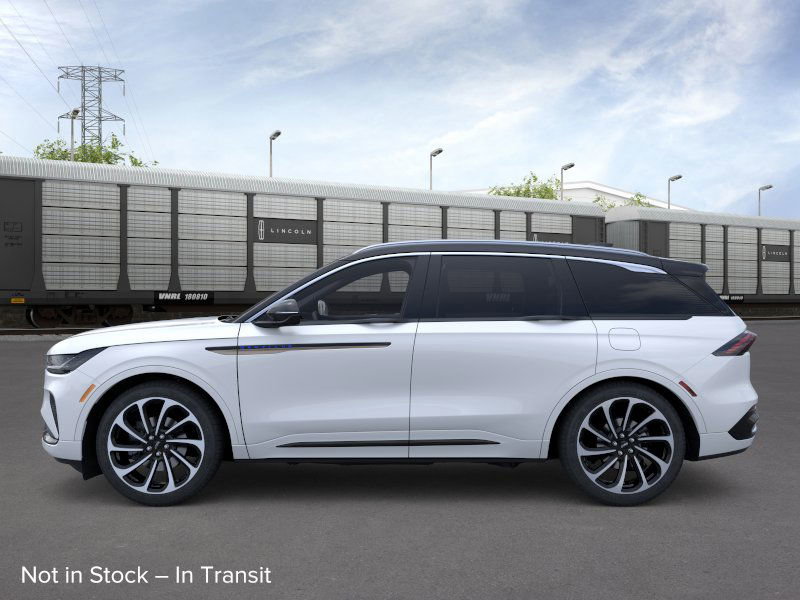New 2026 Lincoln Nautilus Black Label AWD/4WD image 3