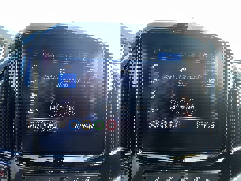 Certified 2023 Chevrolet Traverse LT image 13