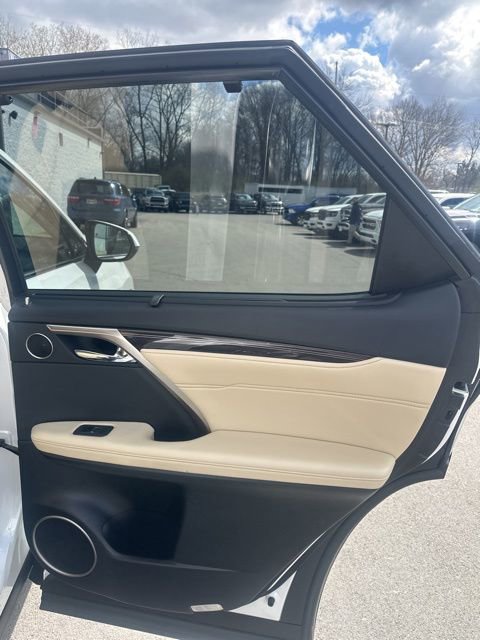 Used 2022 Lexus RX 450hL Luxury w/ Cold Area Package (CT) image 35