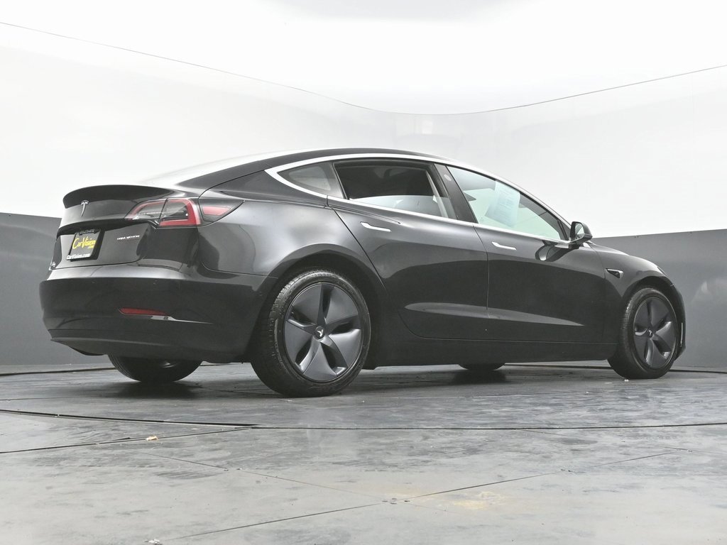 Used 2018 Tesla Model 3 Long Range image 49