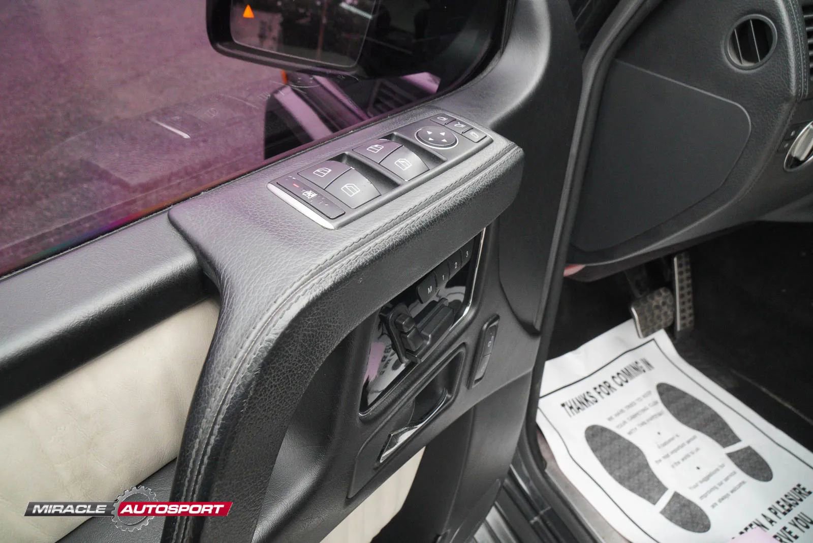 Used 2014 Mercedes-Benz G 550 image 12