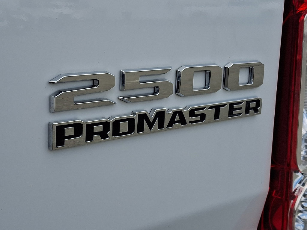 Used 2025 RAM ProMaster 2500 w/ U-Haul Equipment Group FWD image 30