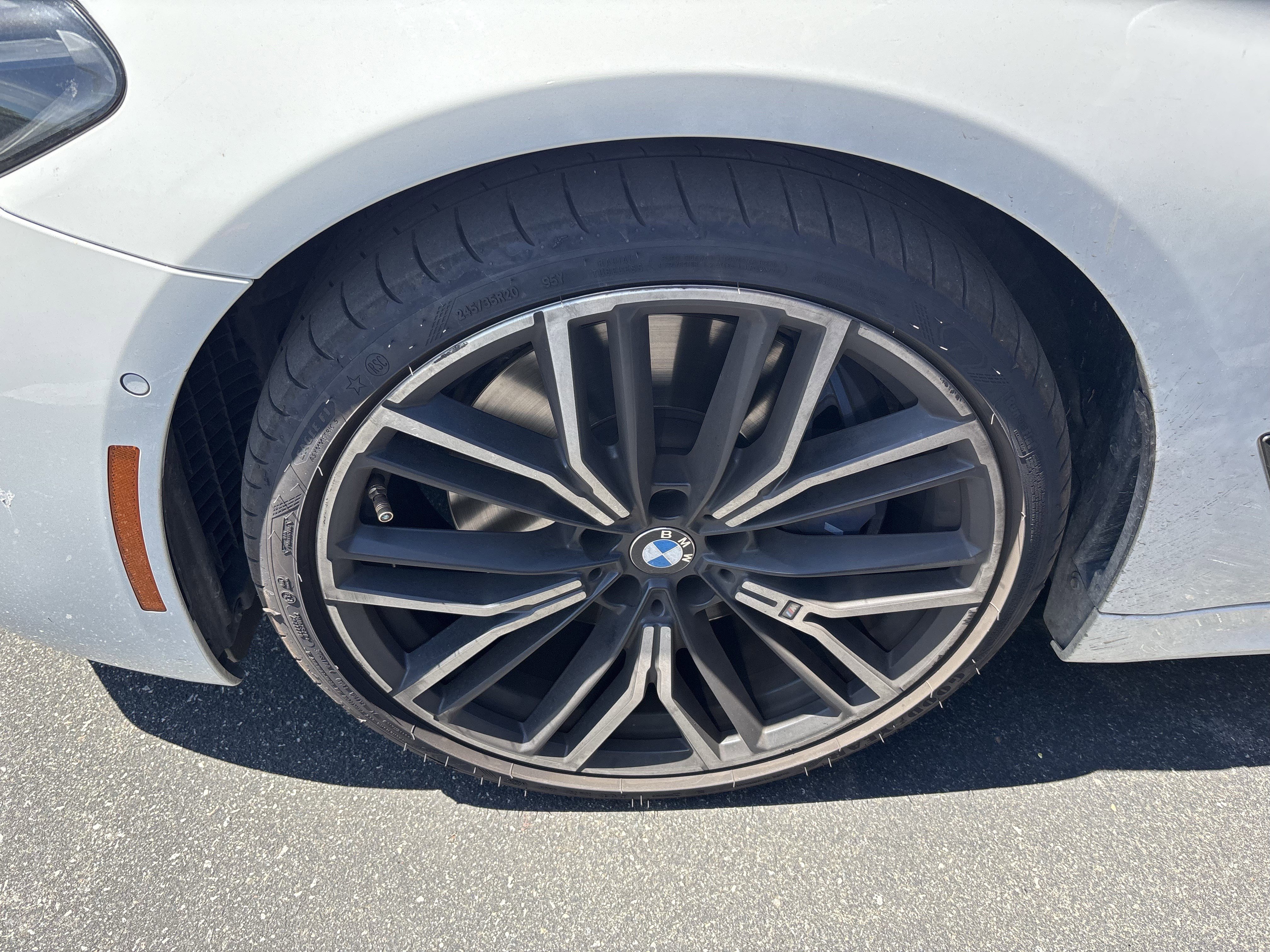 Certified 2023 BMW 540i w/ Executive Package RWD image 36