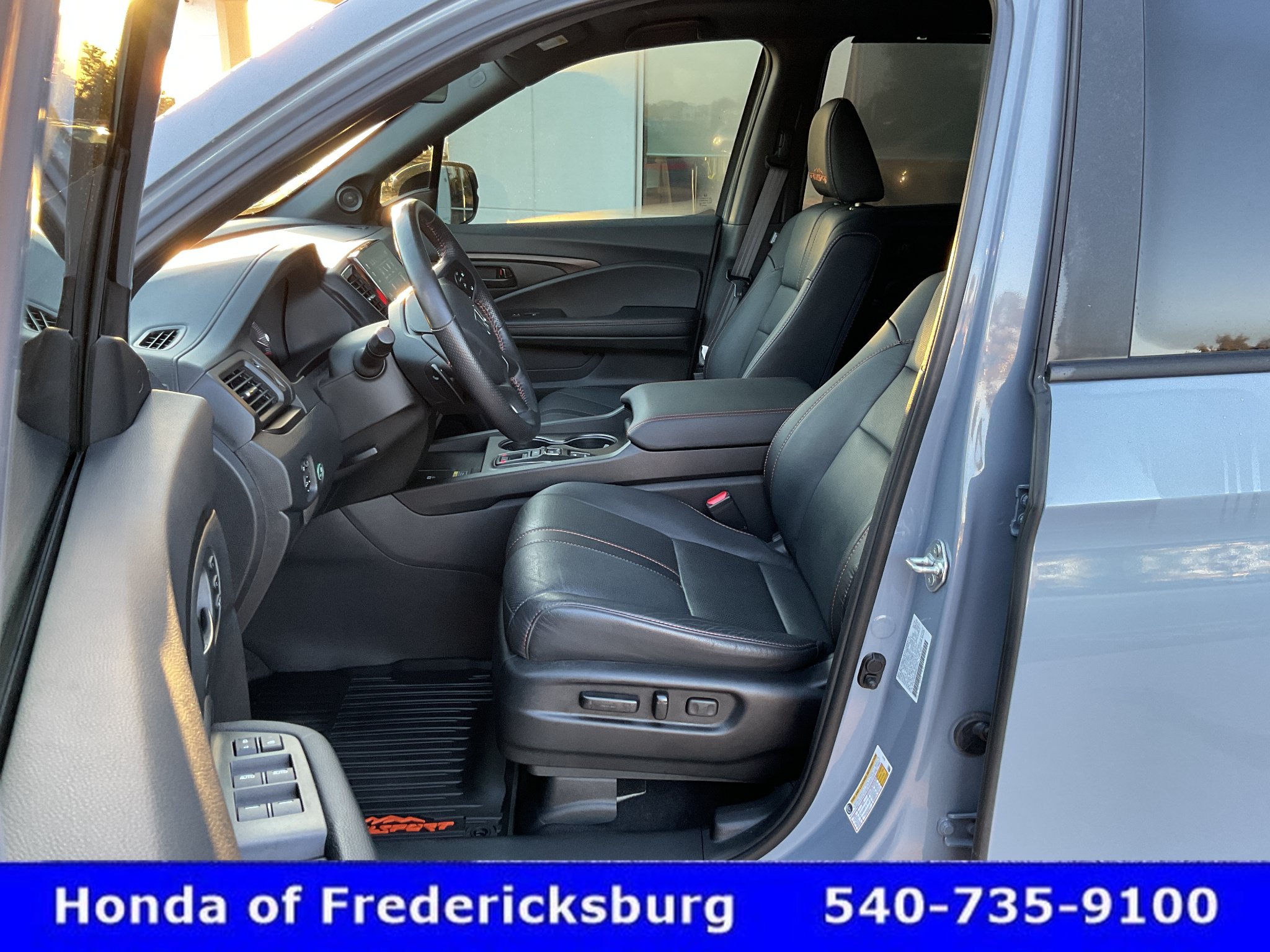 Certified 2024 Honda Passport TrailSport image 27