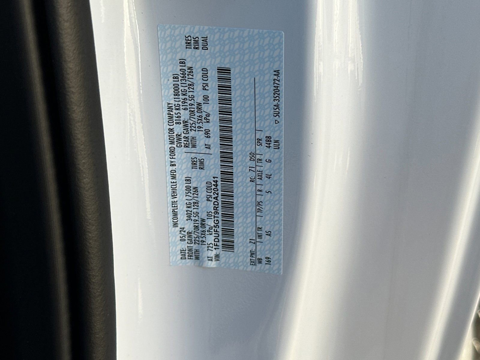 Used 2024 Ford F550 2WD Regular Cab Super Duty w/ XL Chrome Package image 33