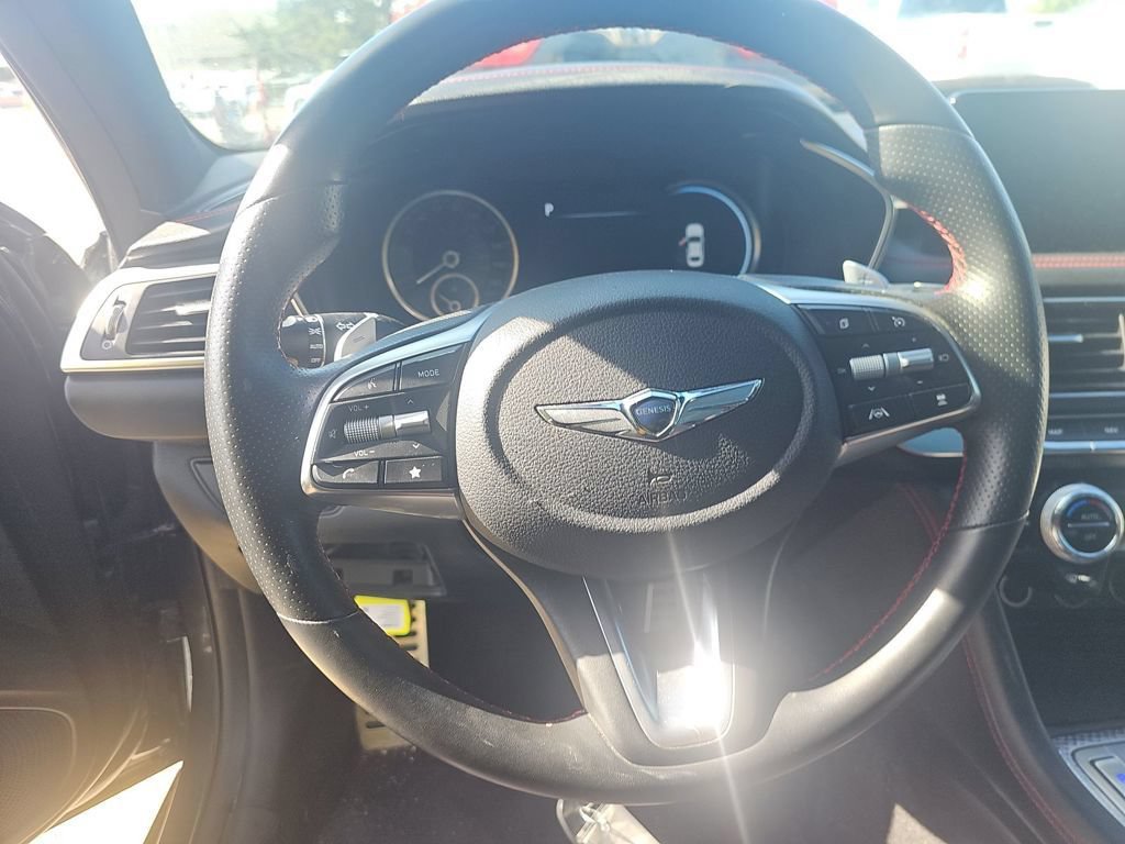Used 2023 Genesis G70 3.3T w/ Sport Prestige Package RWD image 11