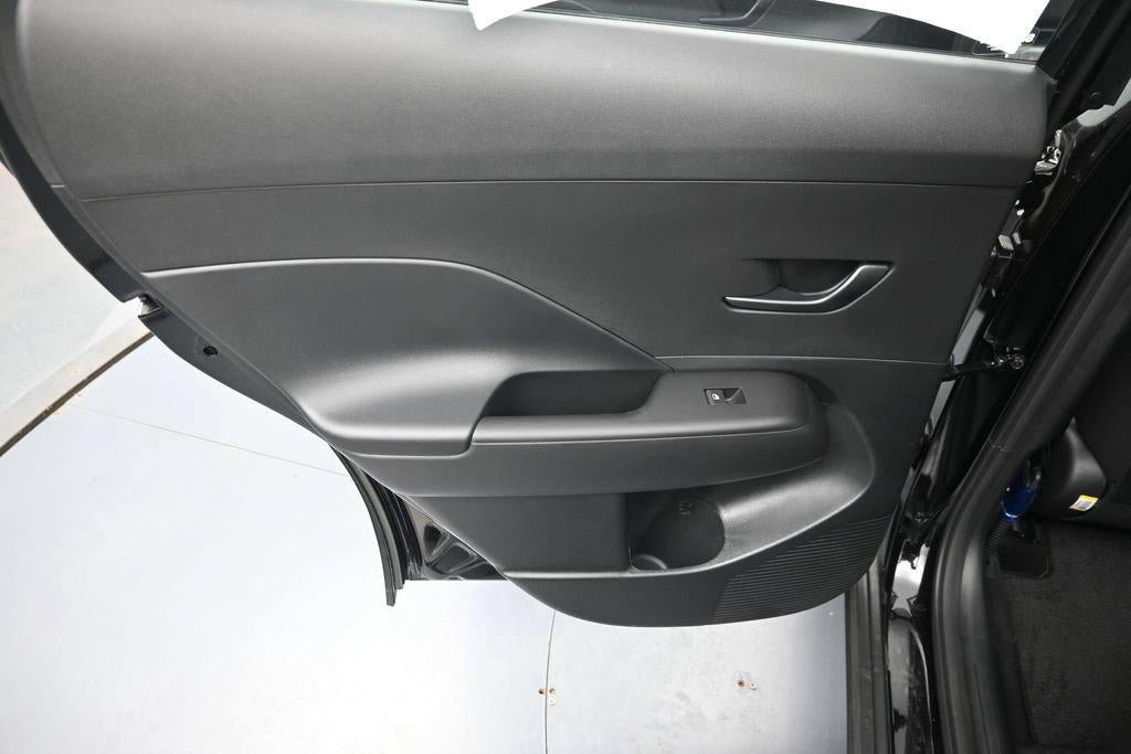 New 2027 Hyundai Kona SE FWD image 26