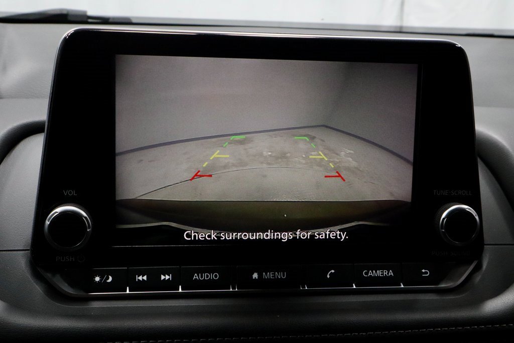 Certified 2024 Nissan Rogue SV image 2