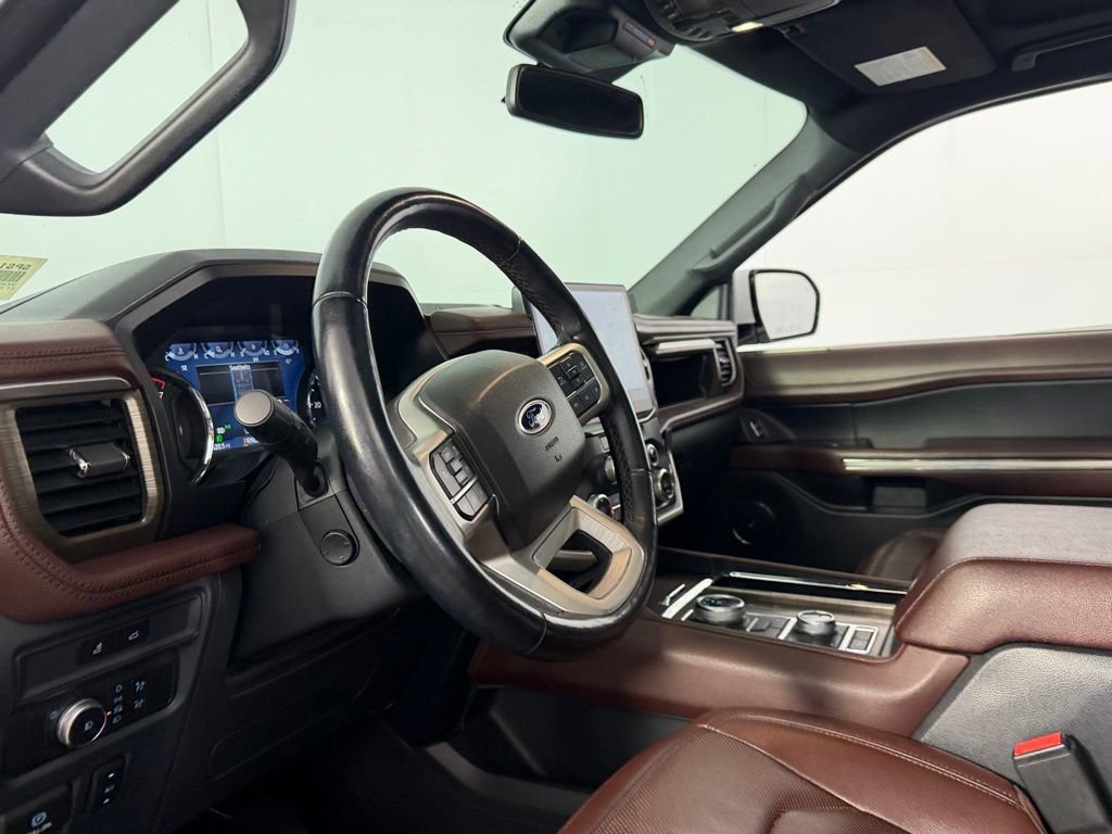 Used 2022 Ford Expedition Max Limited AWD/4WD image 23