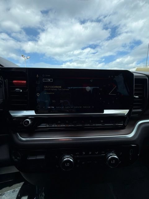 Certified 2025 GMC Sierra 1500 SLT AWD/4WD image 12