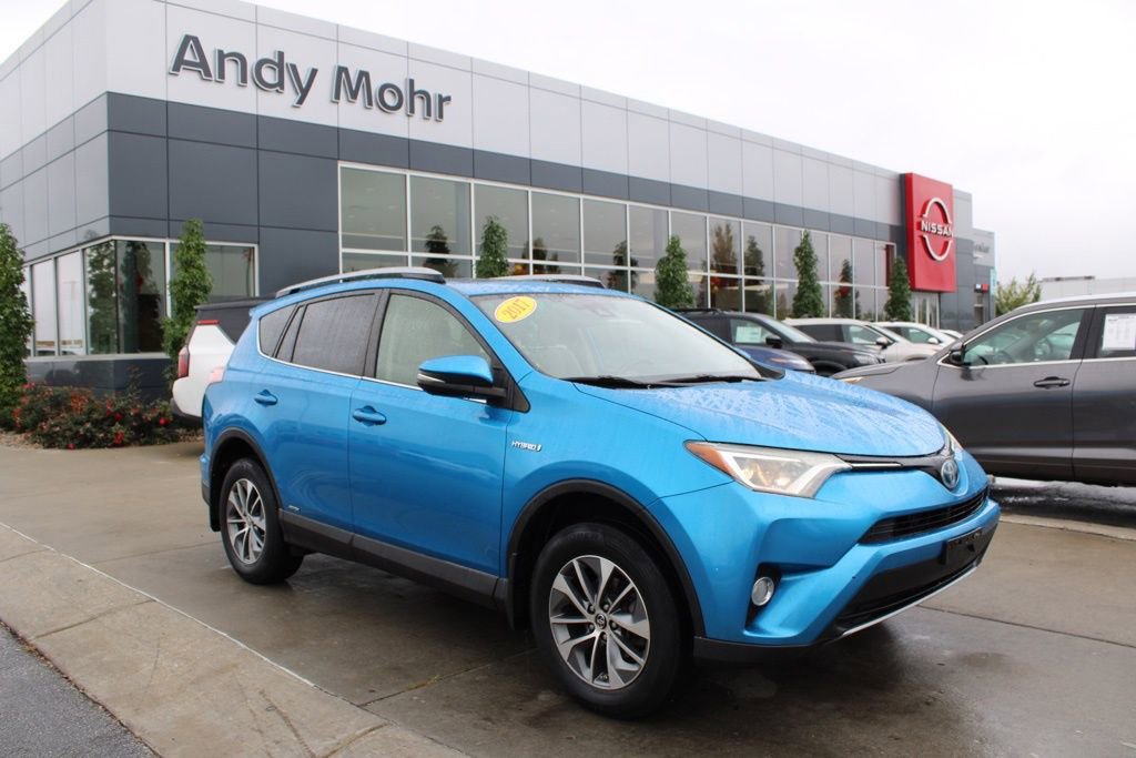 Used 2017 Toyota RAV4 XLE