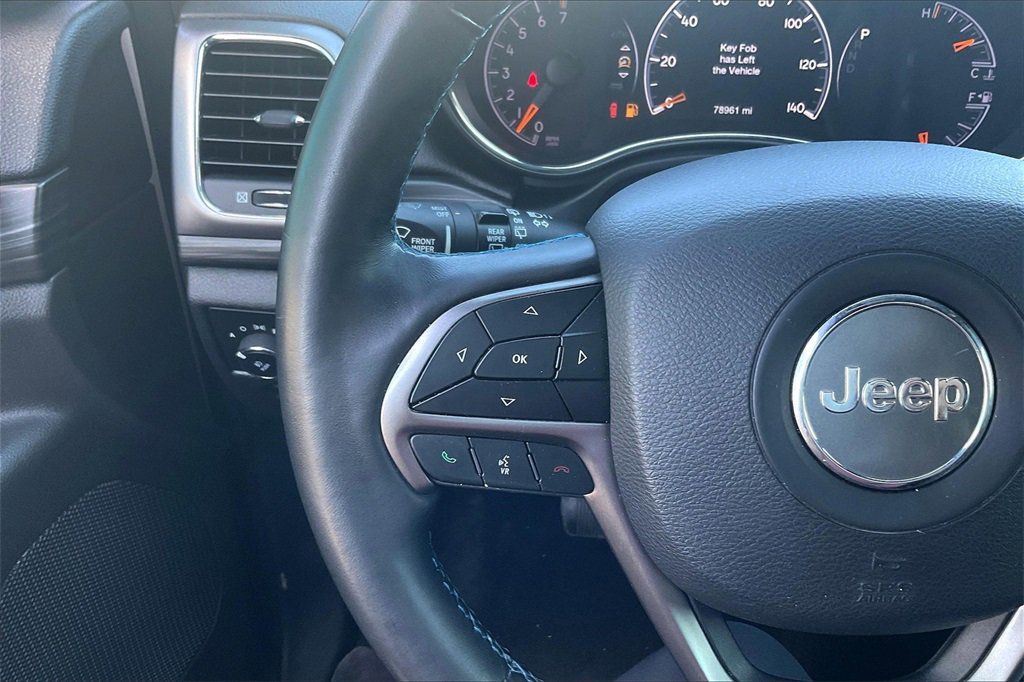 Used 2019 Jeep Grand Cherokee Laredo image 18