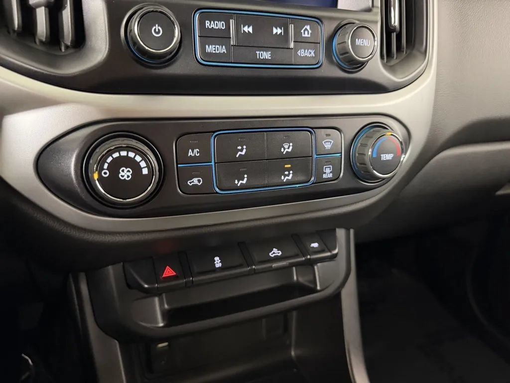 Used 2015 Chevrolet Colorado LT w/ LT Convenience Package AWD/4WD image 22