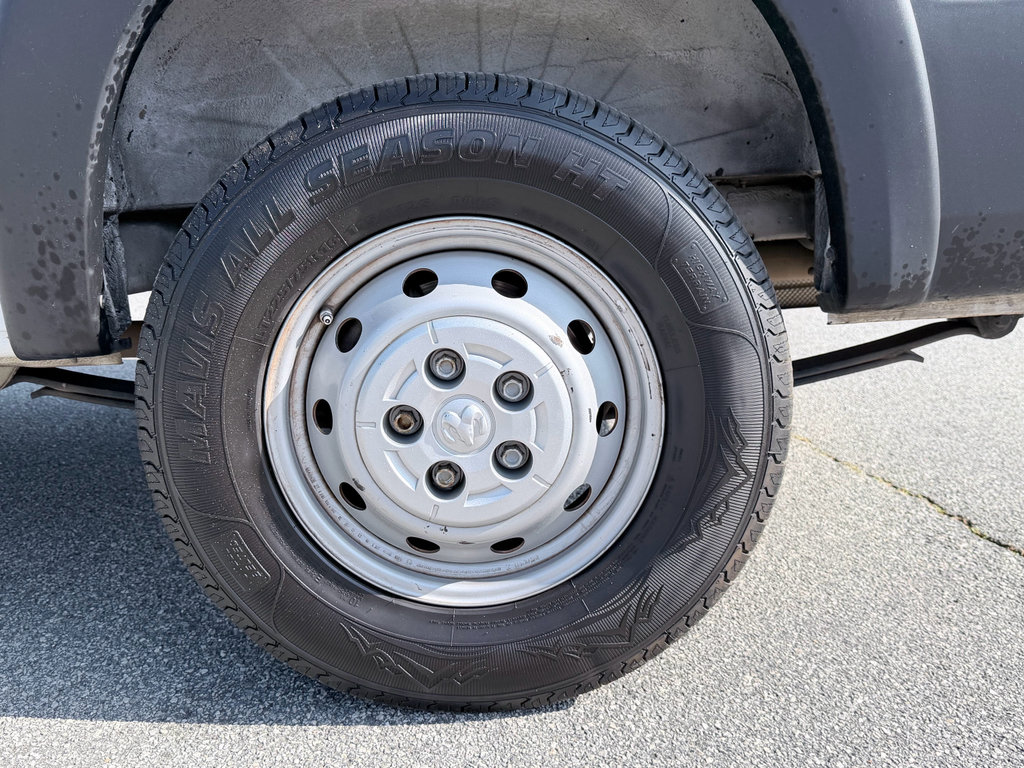 Used 2020 RAM ProMaster 2500 FWD image 31