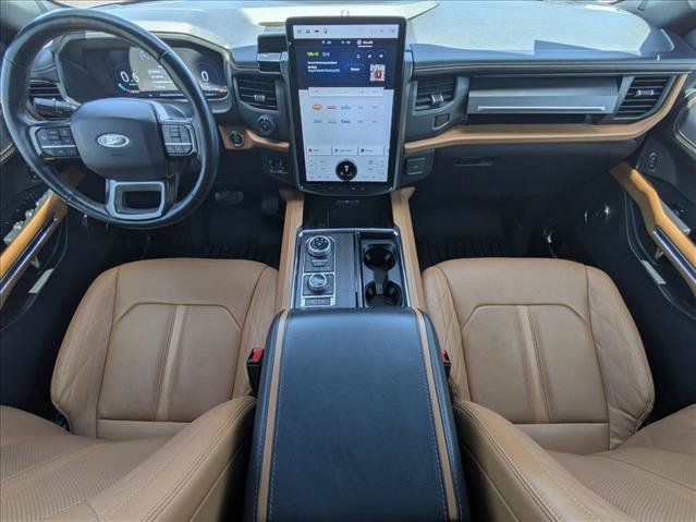 Used 2023 Ford Expedition Max Platinum AWD/4WD image 18