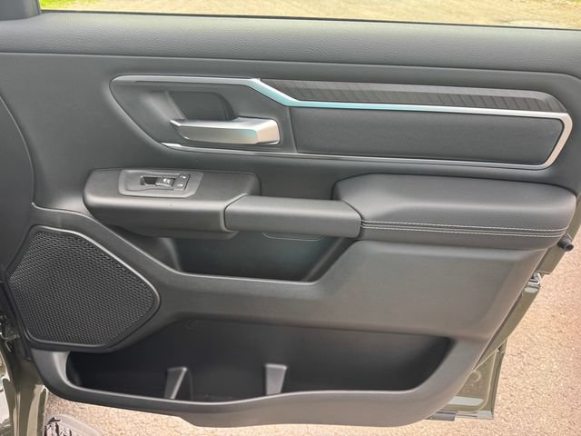 New 2026 RAM 1500 Big Horn AWD/4WD image 13