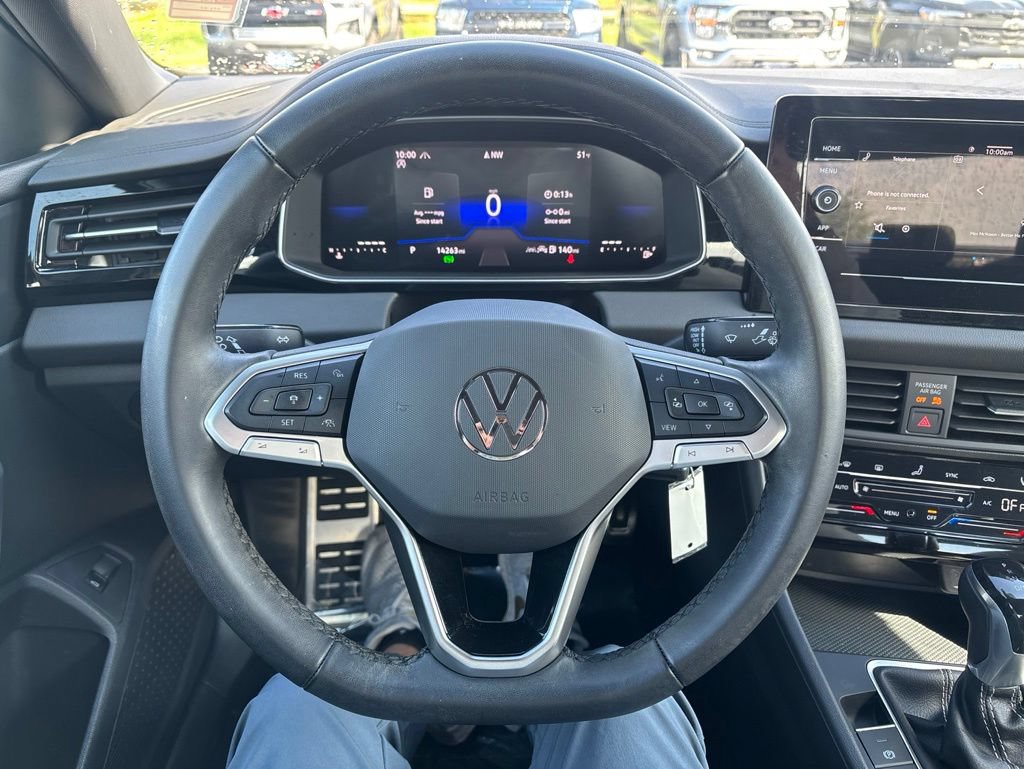 Used 2025 Volkswagen Jetta Sport FWD image 16
