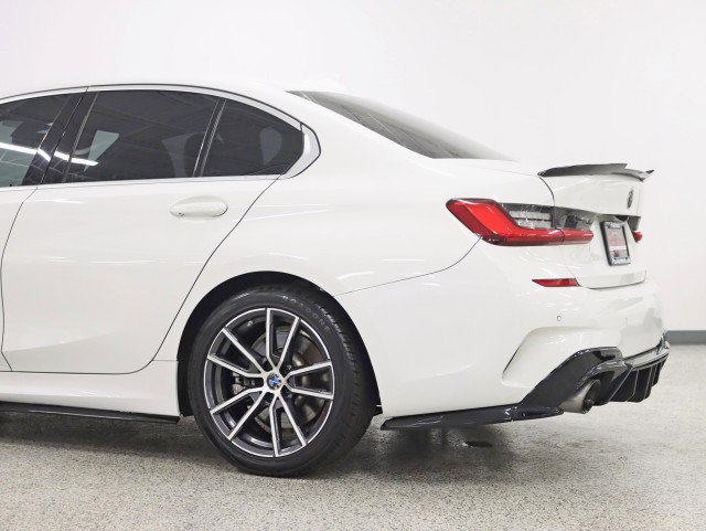 Used 2019 BMW 330i Sedan w/ Convenience Package RWD image 9