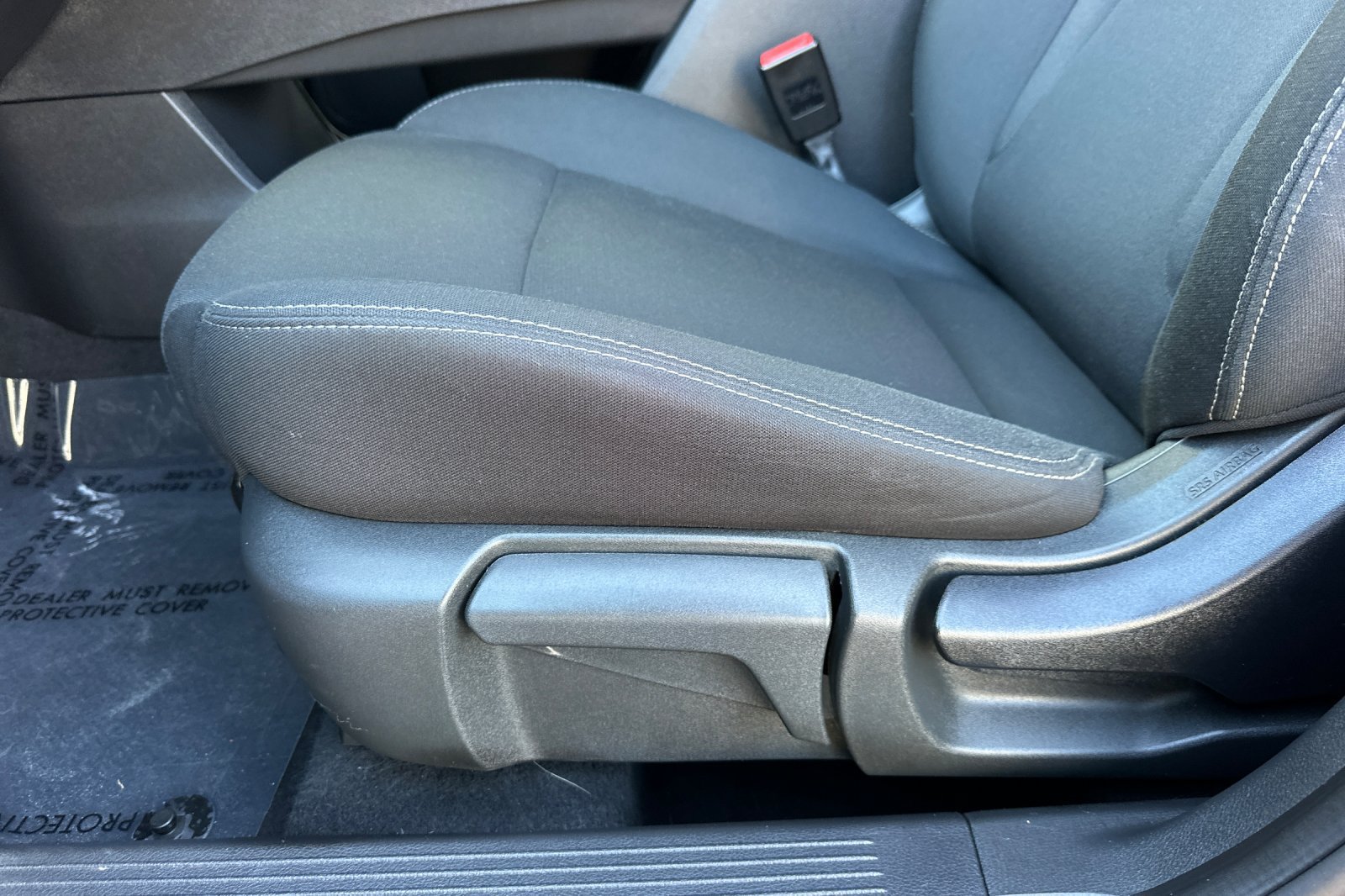 Used 2023 Nissan Rogue S FWD image 13
