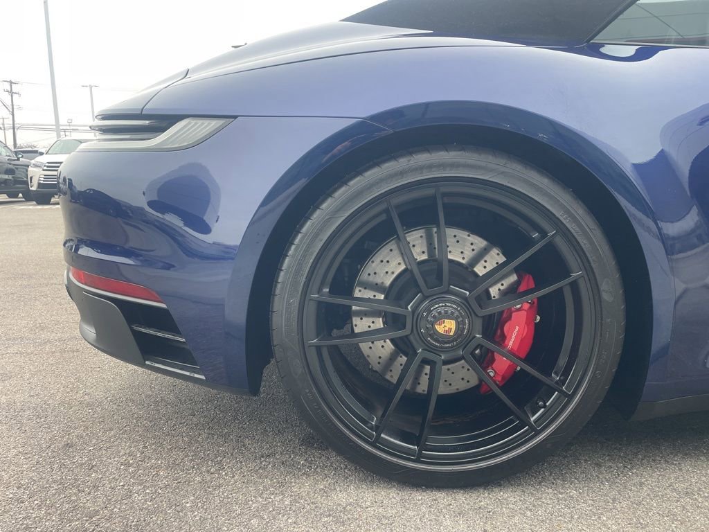 Certified 2024 Porsche 911 Carrera GTS image 15