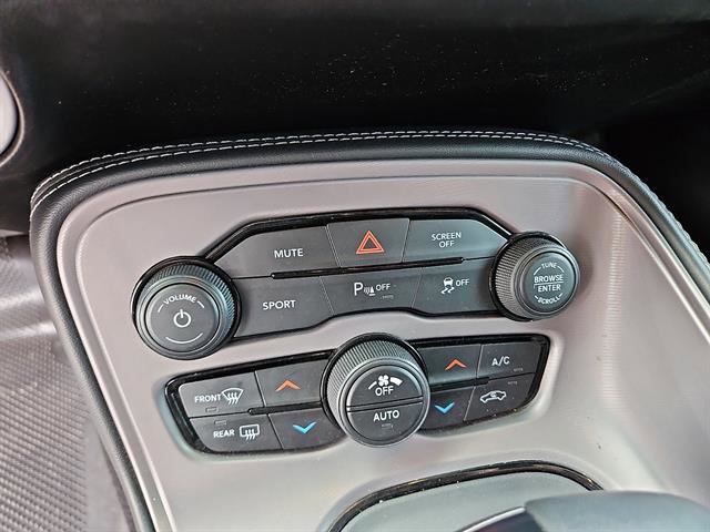 Used 2023 Dodge Challenger SXT w/ Plus Package image 18