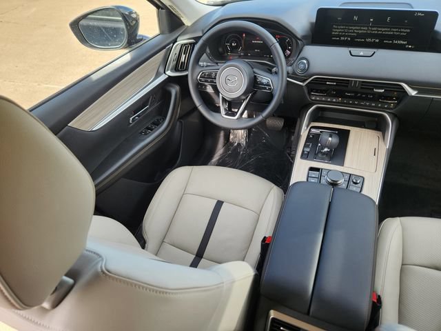 Used 2026 MAZDA CX-90 Plug-In Hybrid w/ Preferred AWD/4WD image 14