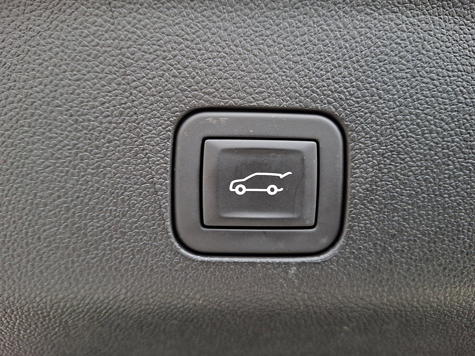 Used 2025 Chevrolet Tahoe RST w/ Sun And Tow Package image 31