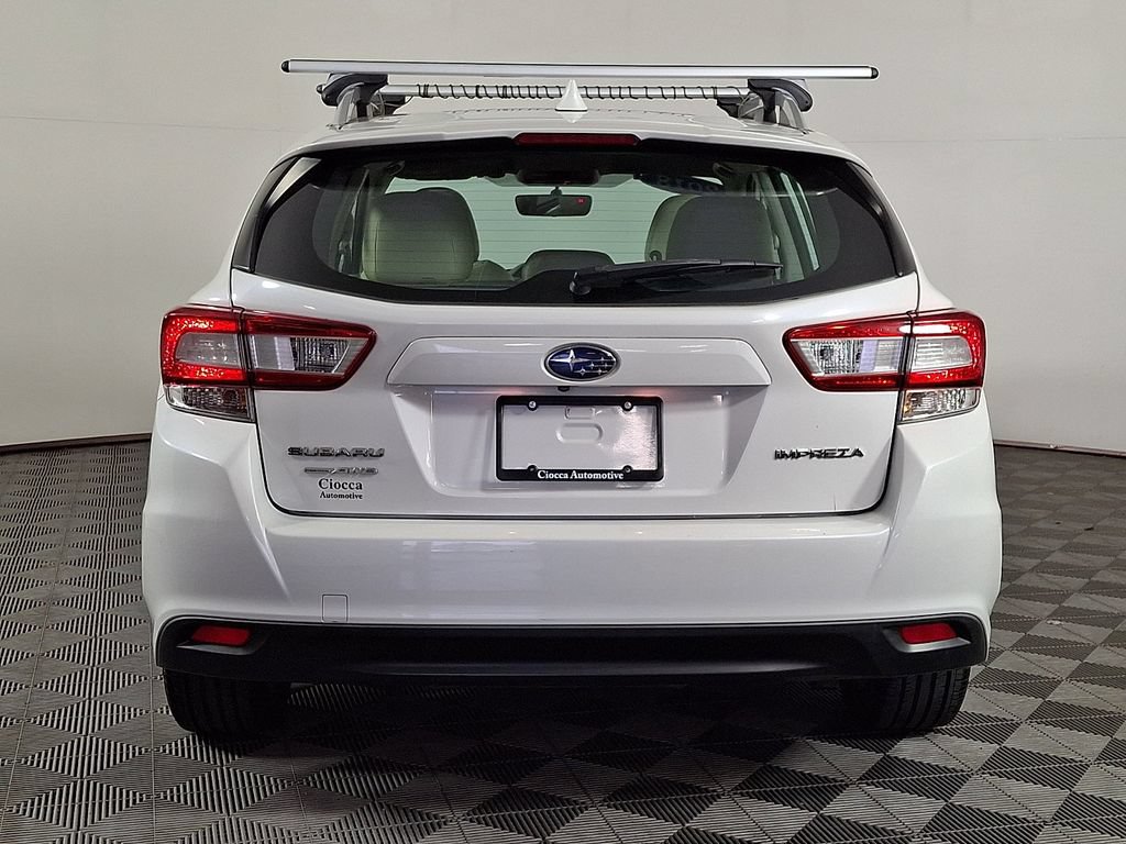 Used 2018 Subaru Impreza 2.0i Premium AWD/4WD image 8