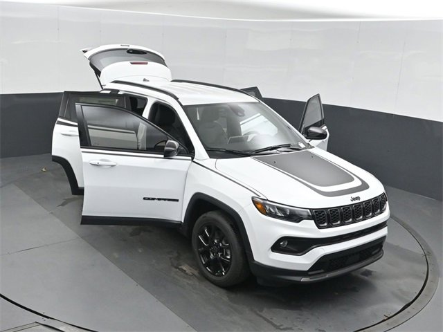 New 2026 Jeep Compass Latitude image 50