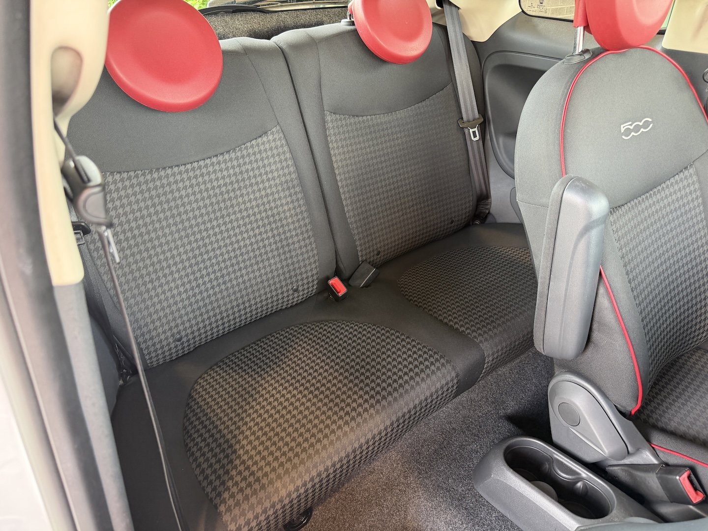 Used 2017 FIAT 500 Pop image 23