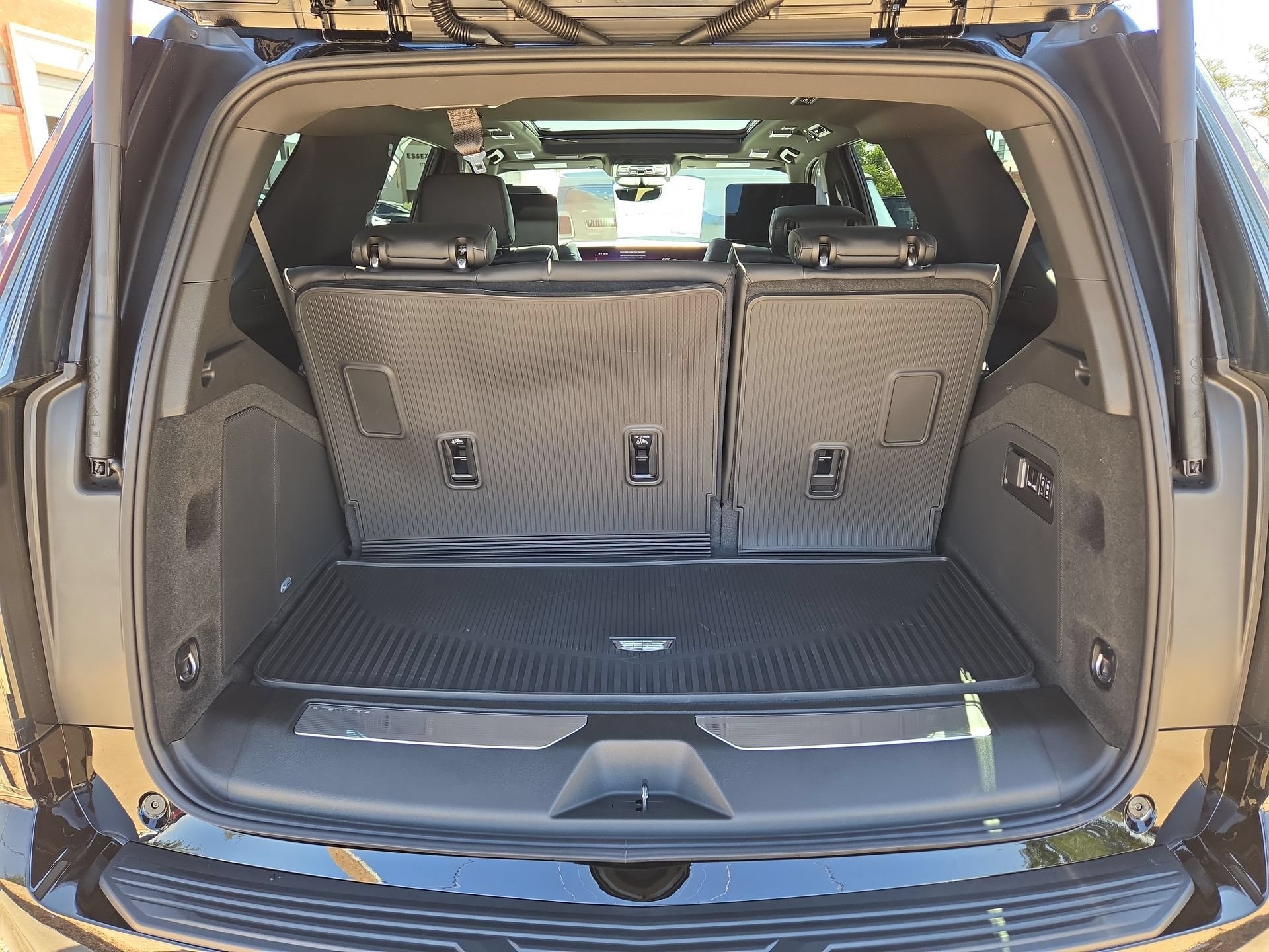 New 2026 Cadillac Escalade Sport w/ Touring Package AWD/4WD image 12