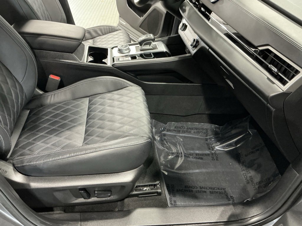 Used 2022 Mitsubishi Outlander SEL image 24