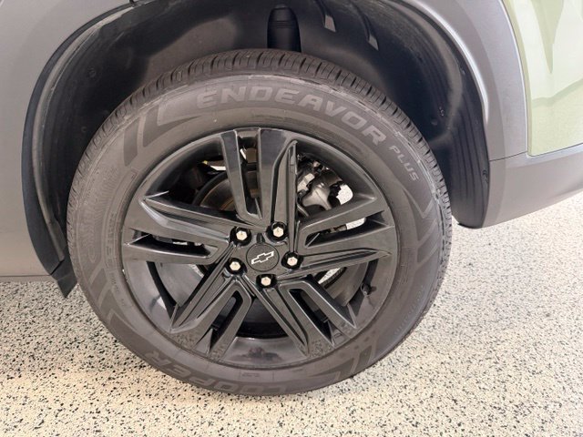 Used 2024 Chevrolet Trax ACTIV w/ Driver Confidence Package FWD image 34