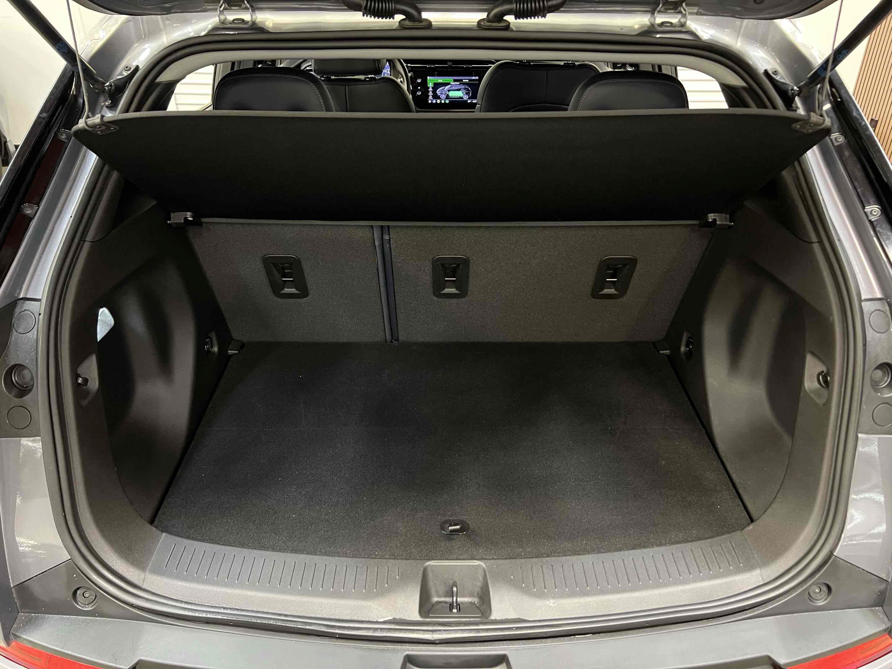 Used 2022 Chevrolet Bolt EUV LT w/ Convenience Package FWD image 77