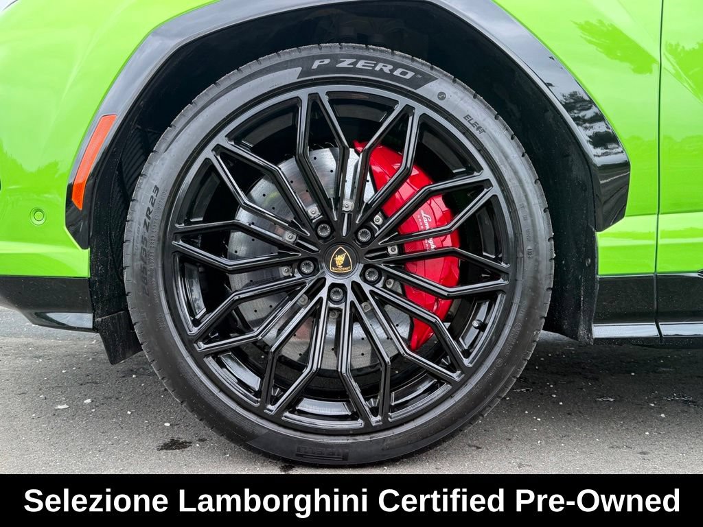 Used 2025 Lamborghini Urus SE AWD/4WD image 18