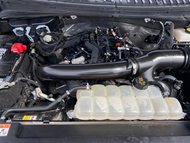 Used 2024 Ford Expedition Limited image 23