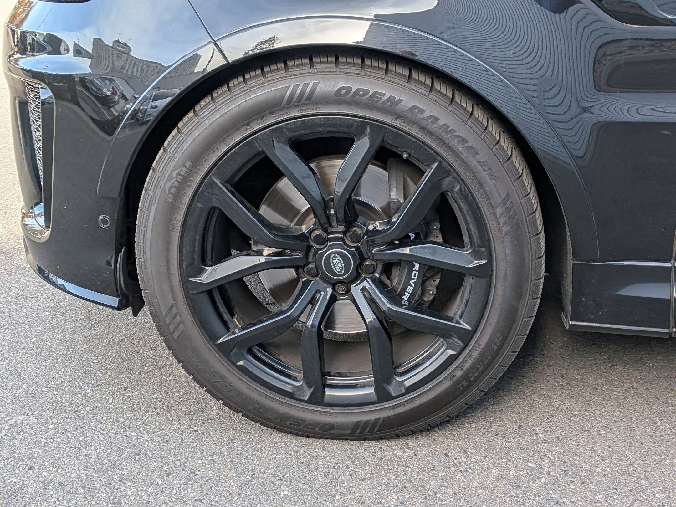 Used 2021 Land Rover Range Rover Sport SVR image 11