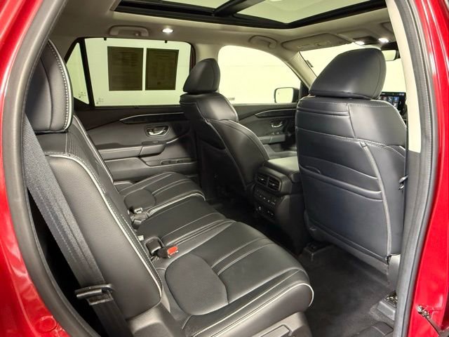 Used 2024 Honda Pilot Elite image 50